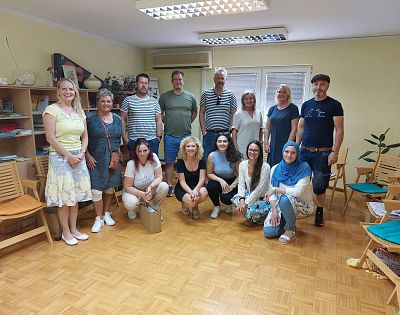 Group picture of study visit participants