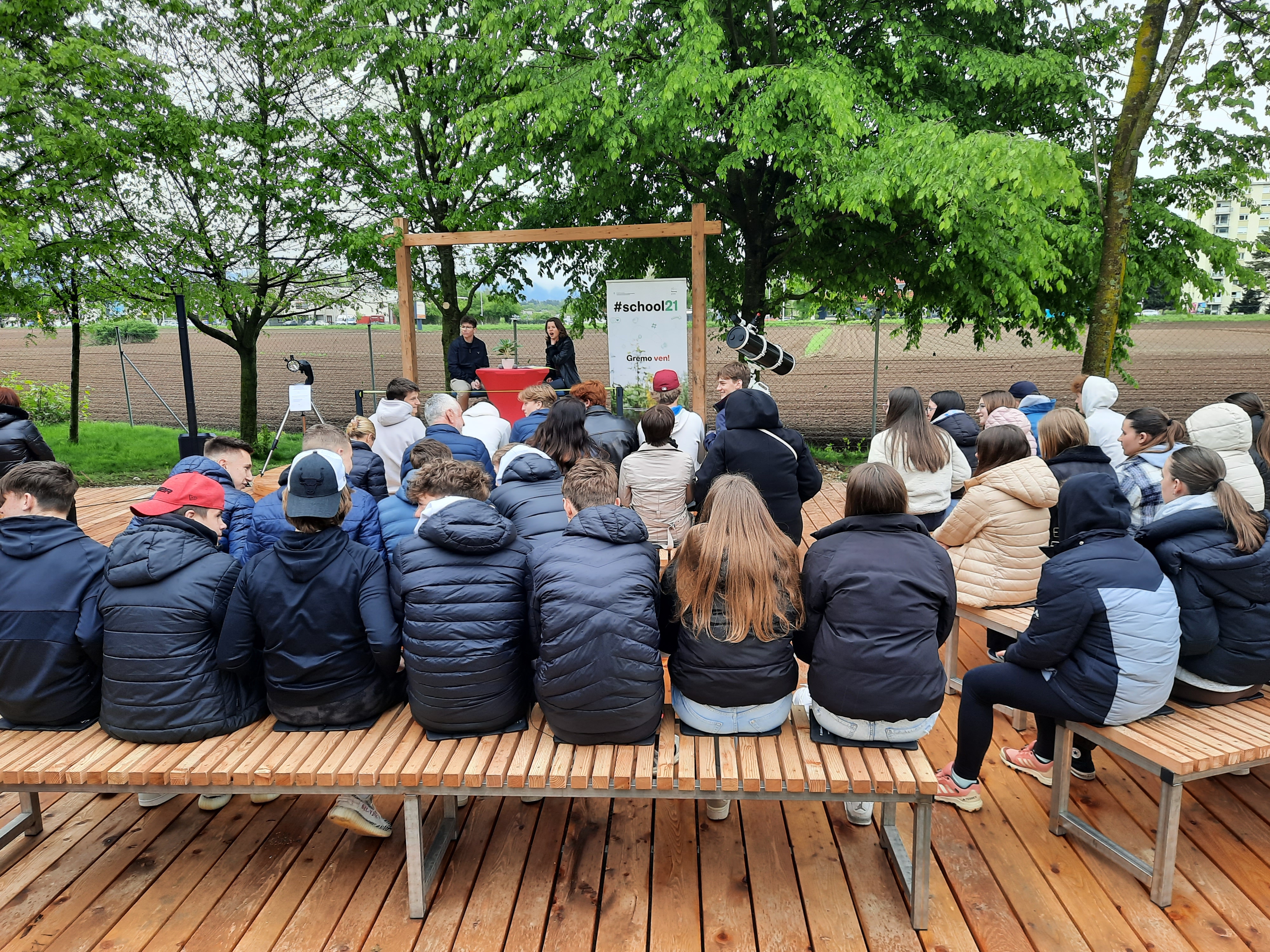 Opening of two outdoor classrooms within the SCHOOL21 project