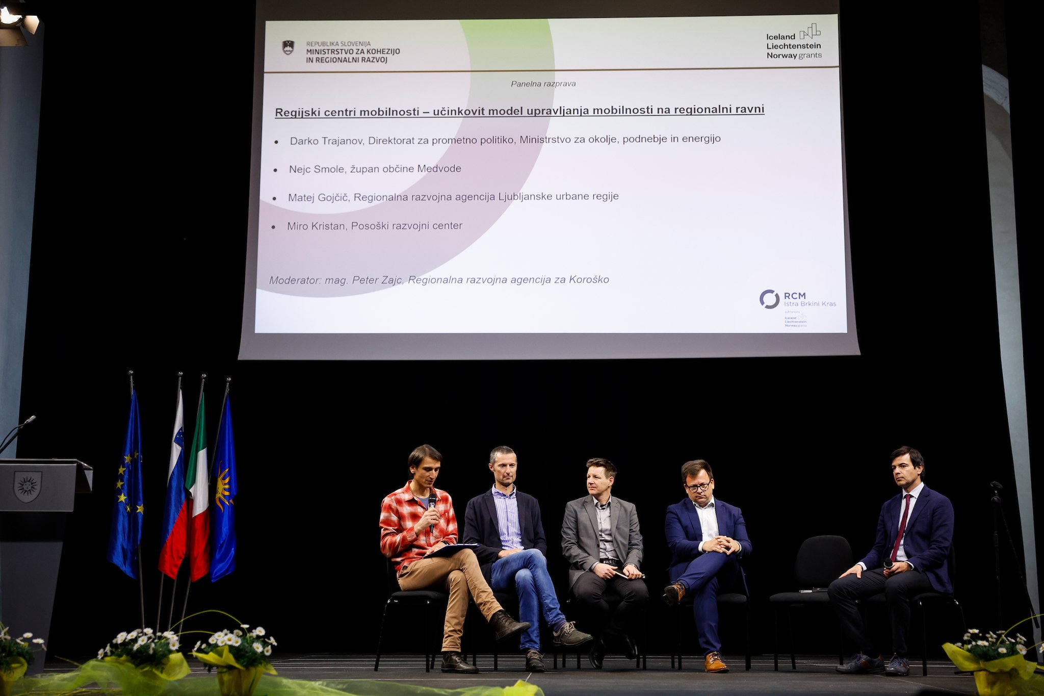 Peter Zajc, (Regionalna razvojna agencija za Koroško), Miro Kristan (Posoški razvojni center), Nejc Smole, (župan občine Medvode) and Darko Trajanov, (Direktorat za prometno politiko, Ministrstvo za okolje, podnebje in energijo), Dogodek : Inovativne rešitve in nov model upravljanja trajnostne mobilnosti, Regionalni razvojni center Koper, Koper, Slovenia, 23.04.2024, Mandatory Credit © Uros Hocevar / kolektiff